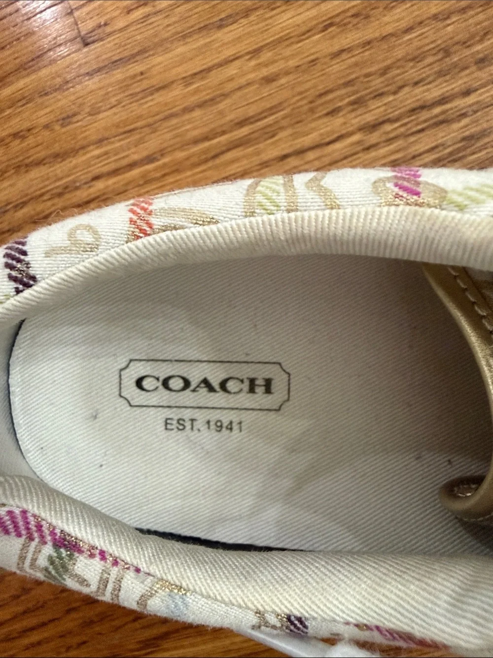 Coach Barrett multi color Plaid Logo Sneakers Gold Trim Women’s Size 7.5B